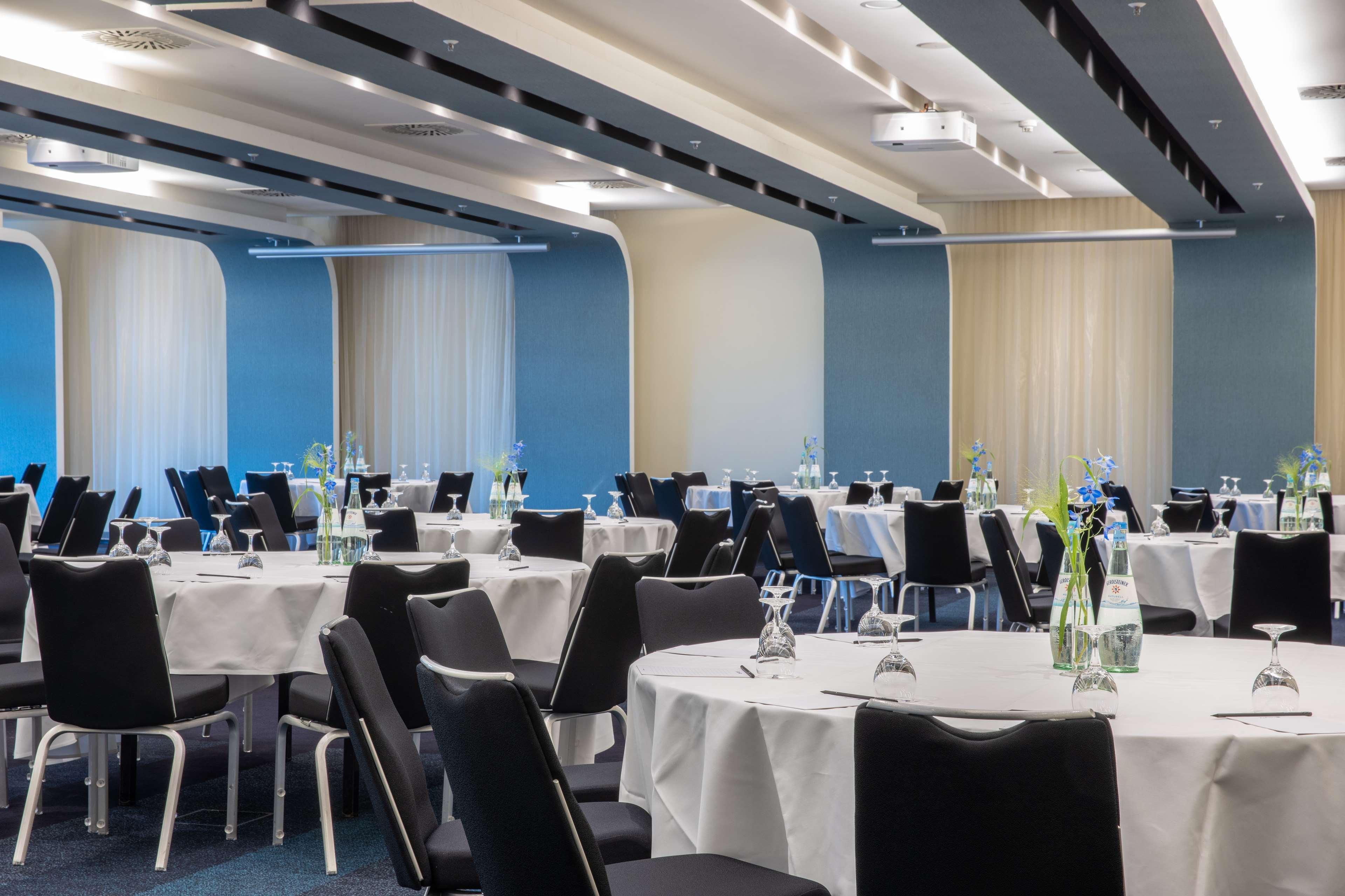 Radisson Blu Hotel, 4* Hamburgo
