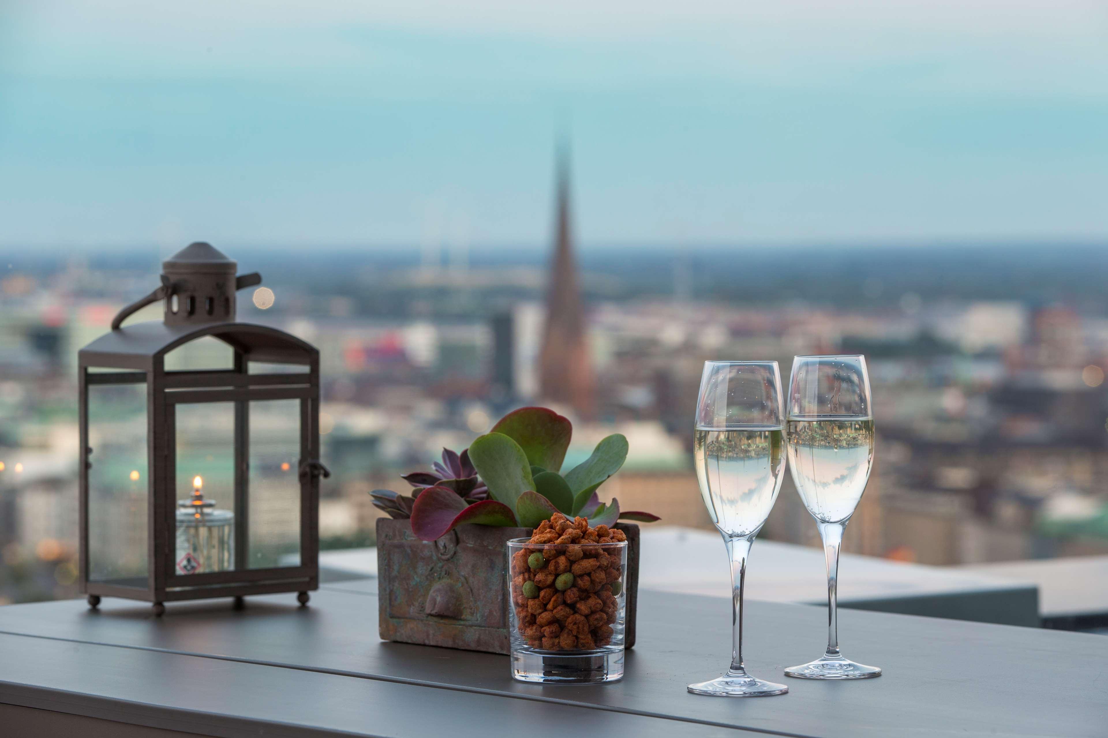 Radisson Blu Hotel, 4* Hamburgo