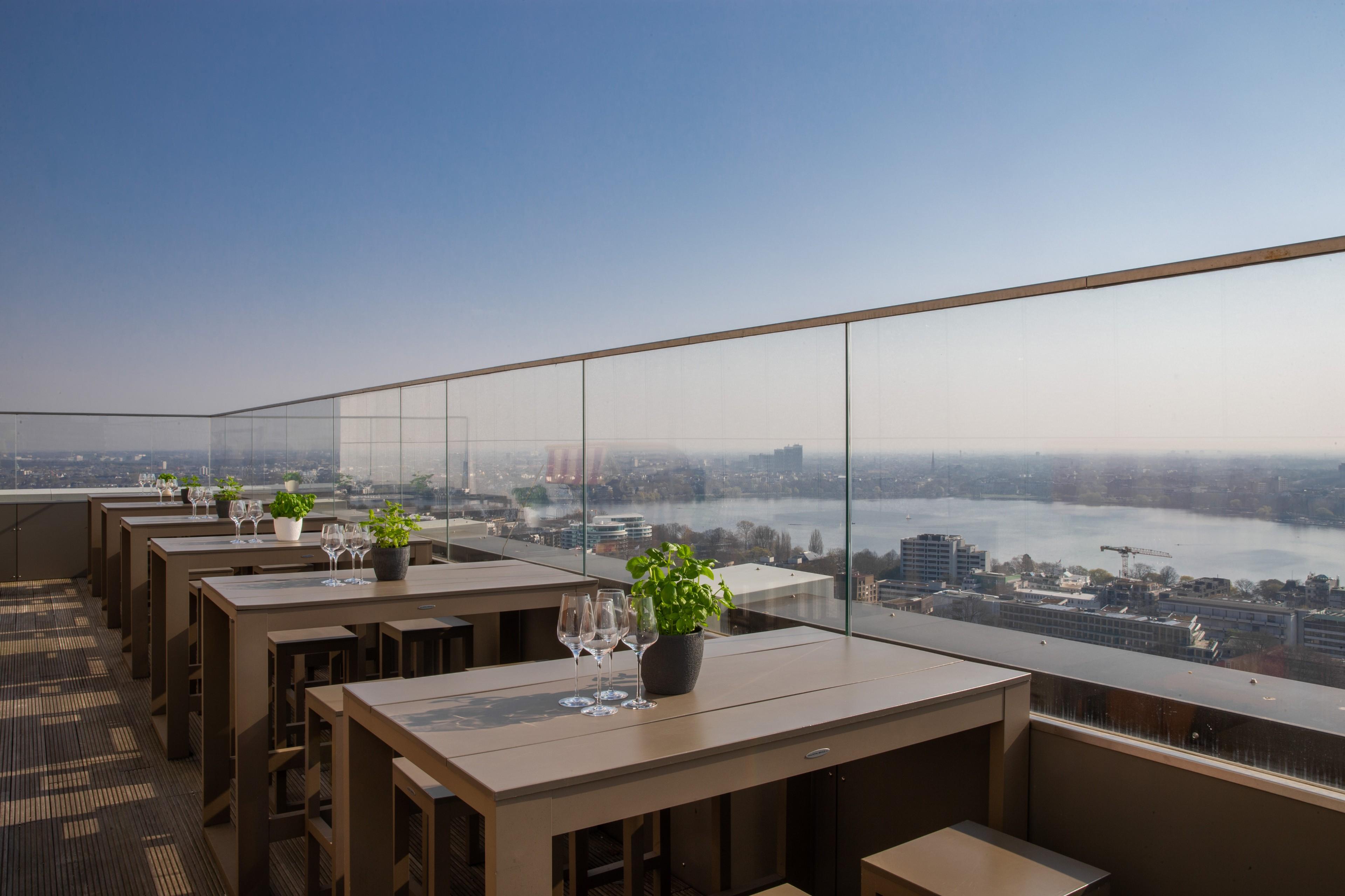 Radisson Blu Hotel, 4* Hamburgo