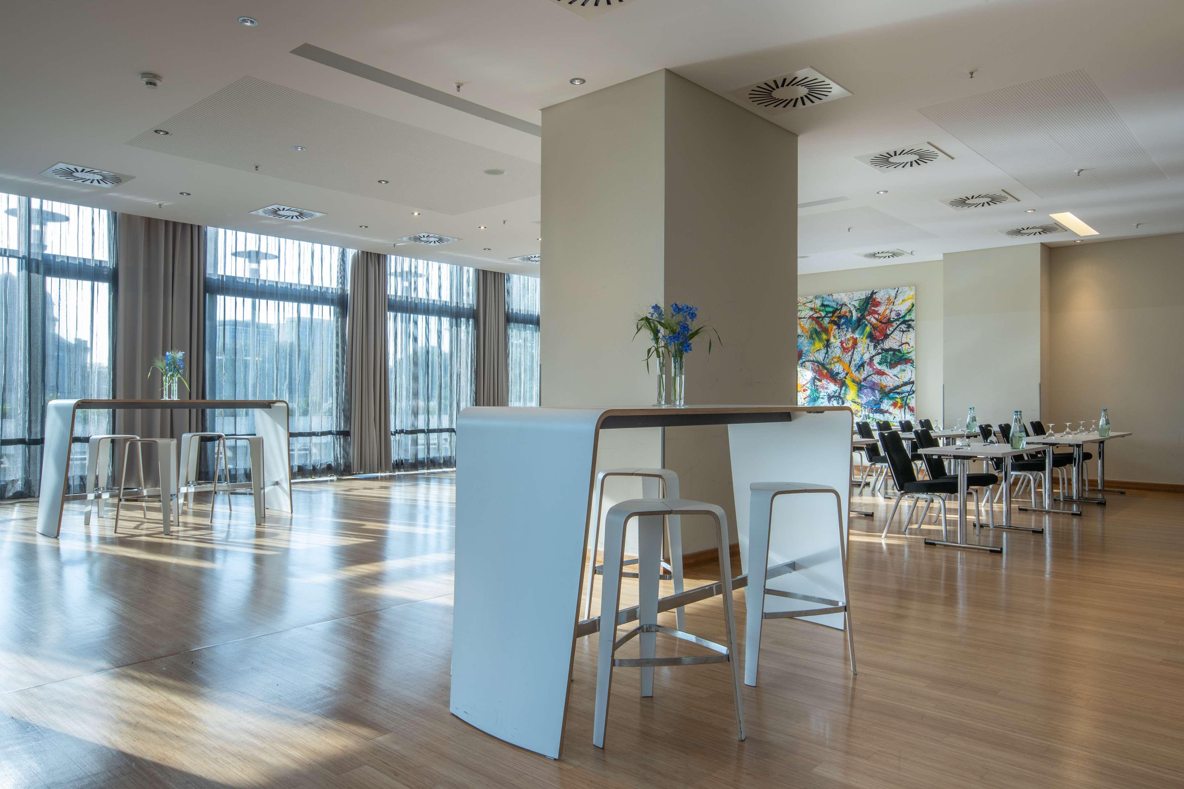 Radisson Blu Hotel, 4* Hamburgo